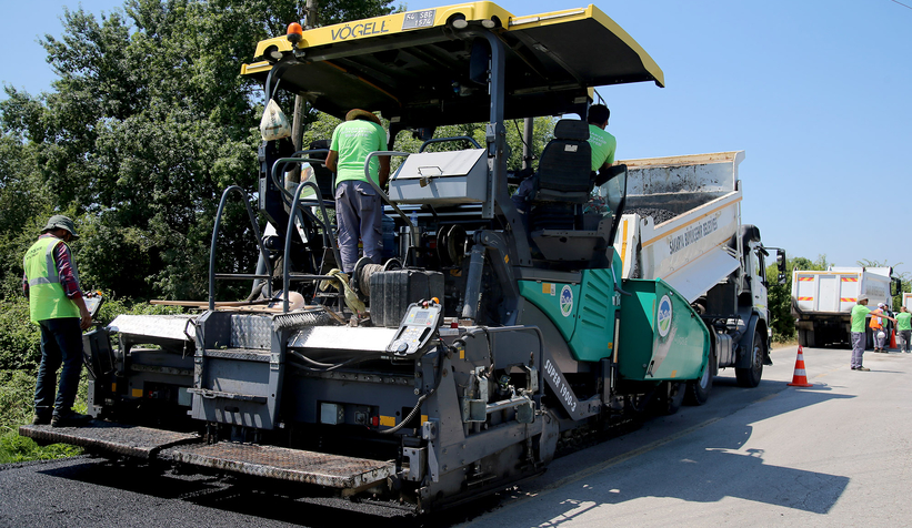 Büyükşehir tarihi yolda çalışmalarına devam ediyor