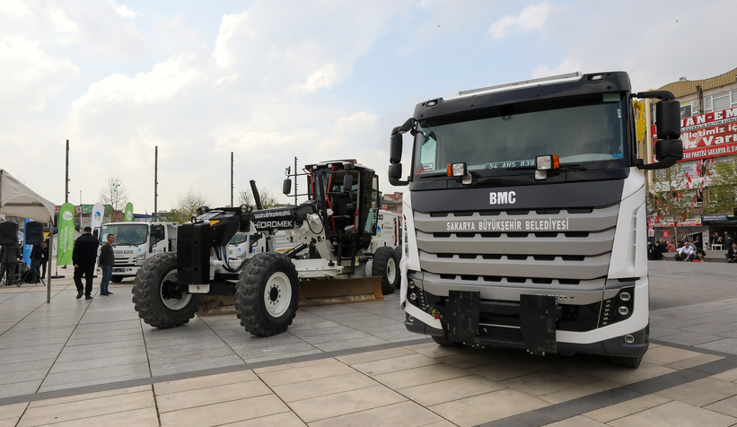 Büyükşehir toplu taşıma filosunu güçlendiriyor