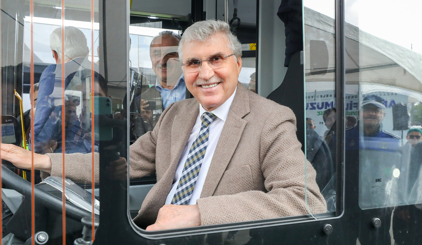 Büyükşehir toplu taşıma filosunu güçlendiriyor