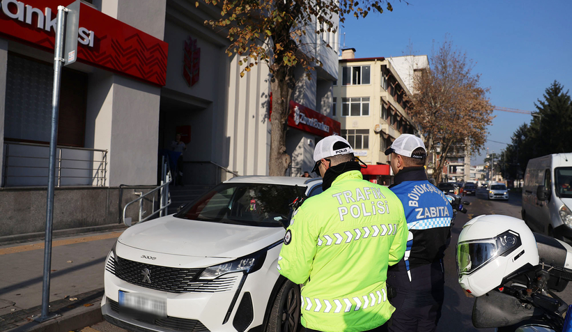 buyuksehir-ve-emniyetten-engelliler-gununde-denetimc1drshdlr0