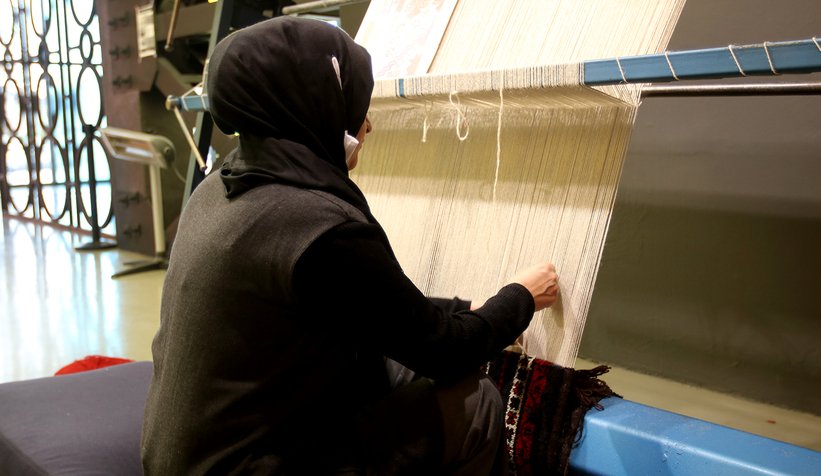 Büyükşehir Yağcıbedir halısı üretiyor