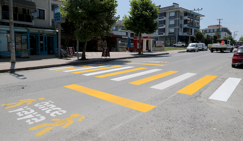 buyuksehir-yaya-gecitleri-ve-bordurleri-yeniliyorwujpqze3d1
