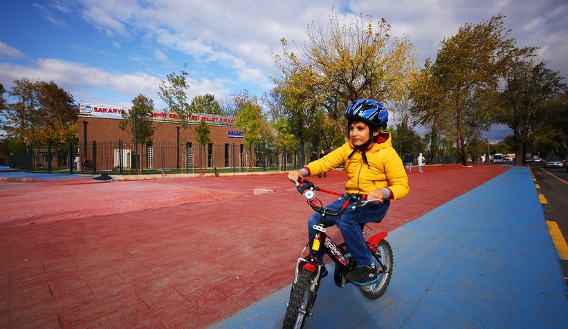 Büyükşehir yolları tablo gibi işliyor