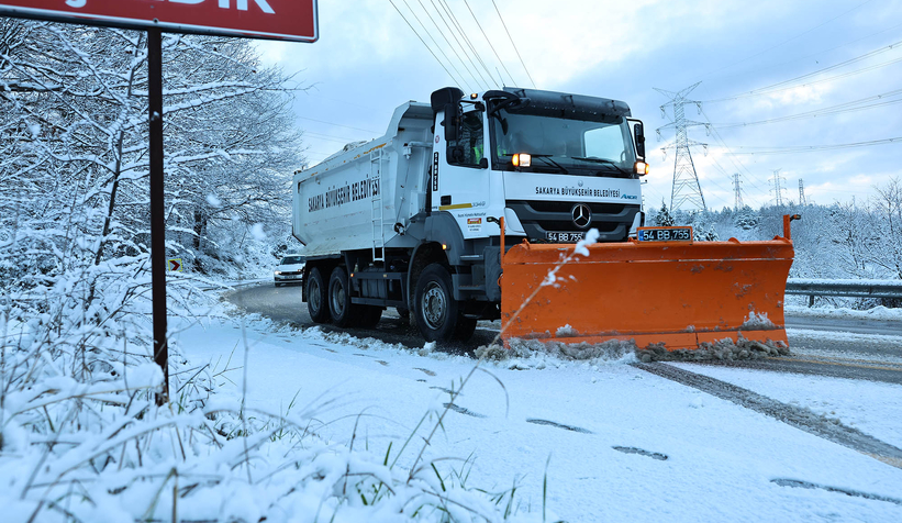 buyuksehir-yuksek-kesimlerde-kar-yagisina-karsi-teyakkuza-gectiwgs3wkpgsu