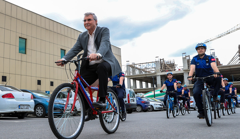 Büyükşehirde bisikletli zabıta timi dönemi