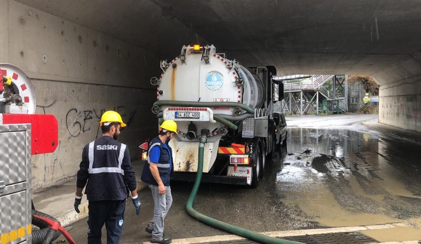 Büyükşehirden 182 personelle yağış mesaisi