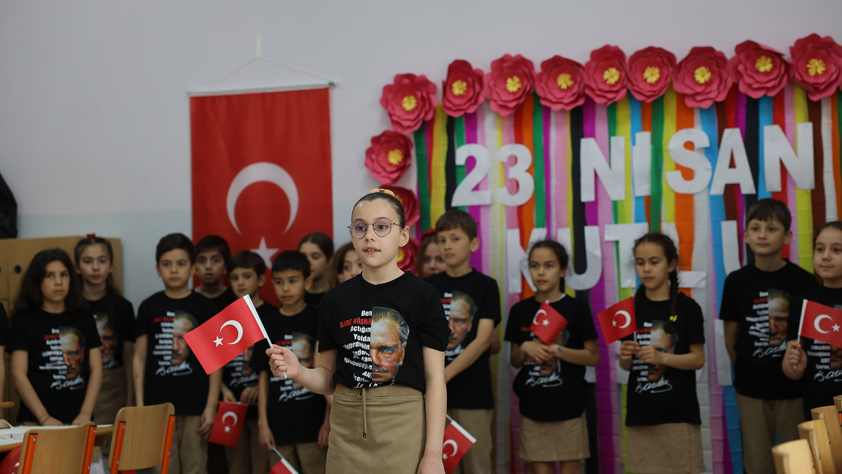 Büyükşehir’den 23 Nisan’da miniklere sanat dolu etkinlik