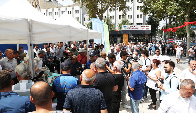 Büyükşehirden aşure etkinliği