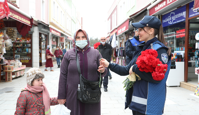 Büyükşehir’den Kadınlar Günü’nü unutmadı