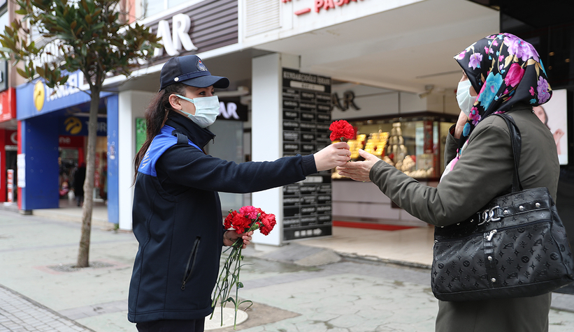 Büyükşehir’den Kadınlar Günü’nü unutmadı