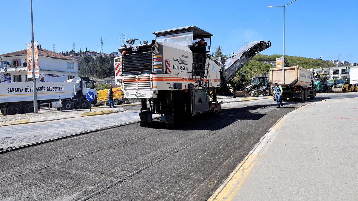 Büyükşehir’den önemli güzergahlarda iyileştirme çalışması