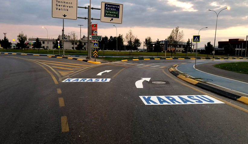 Büyükşehir’den şehrin önemli güzergâhlarına estetik dokunuş