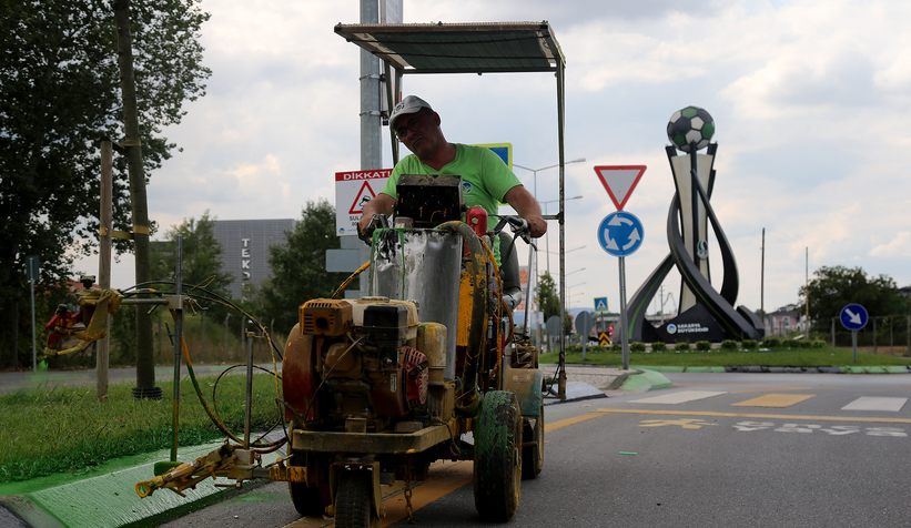 Büyükşehir’den şehrin önemli güzergâhlarına estetik dokunuş