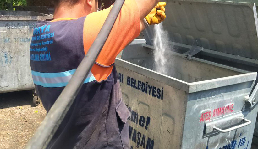 Büyükşehir’den sinek ve böcek istilasına müdahale