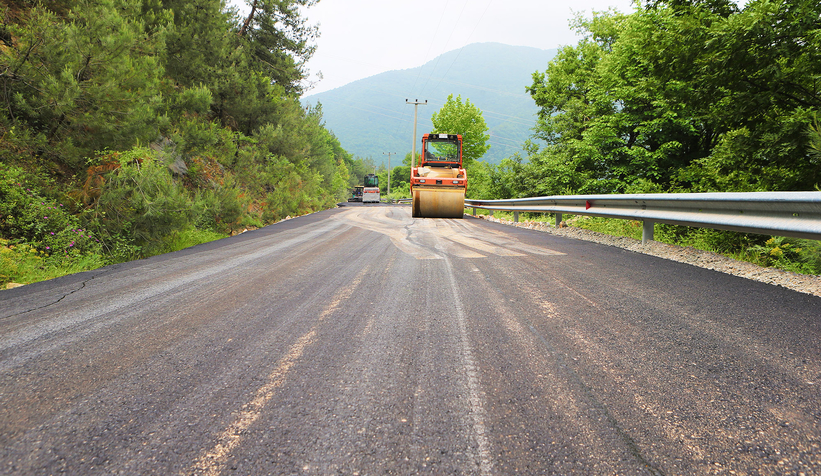 Büyükşehir’den yoğun asfalt mesaisi