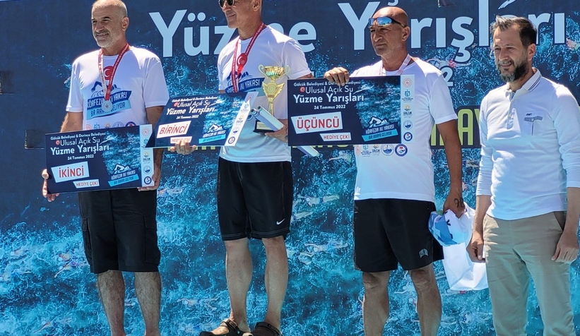 Büyükşehir’den yüzmede çok özel derece