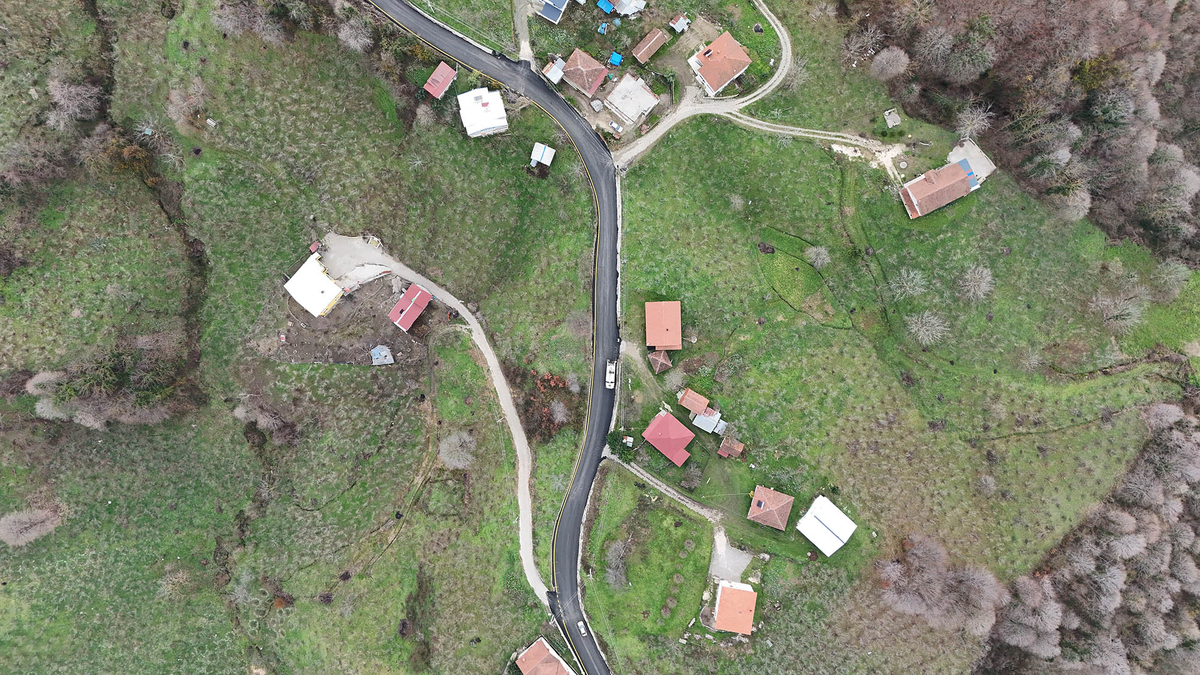 Büyükşehir’e asfalt teşekkürü