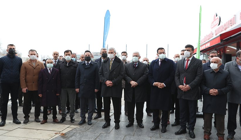 Büyükşehir’in Hanımeli Pazarı hizmete açıldı