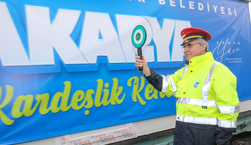 Büyükşehirin hazırladığı 250 konteyner deprem bölgesine gönderildi