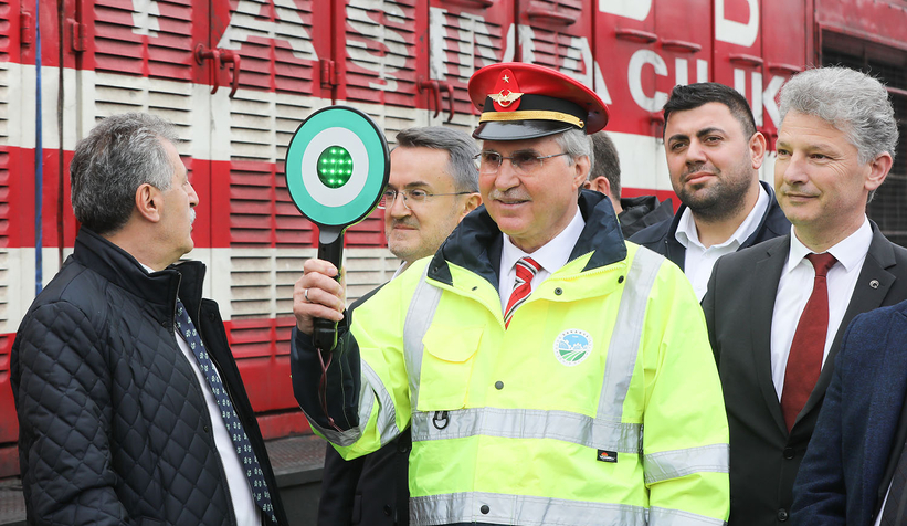 buyuksehirin-kardeslik-treni-her-gecen-gun-uzuyorelviedzqc1