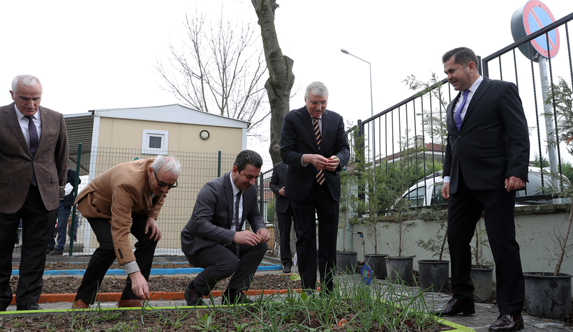 Büyükşehir’in katkısıyla bir tarım atölyesi açıldı