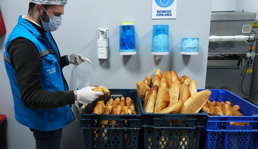 Büyükşehir’in kazanları gündüz-gece Sakarya için kaynıyor