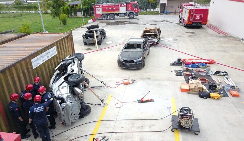 Büyükşehir’in kurtarma timleri eğitimlerini sürdürüyor