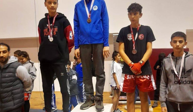 Büyükşehir’in sporcuları liderlik kürsüsünde