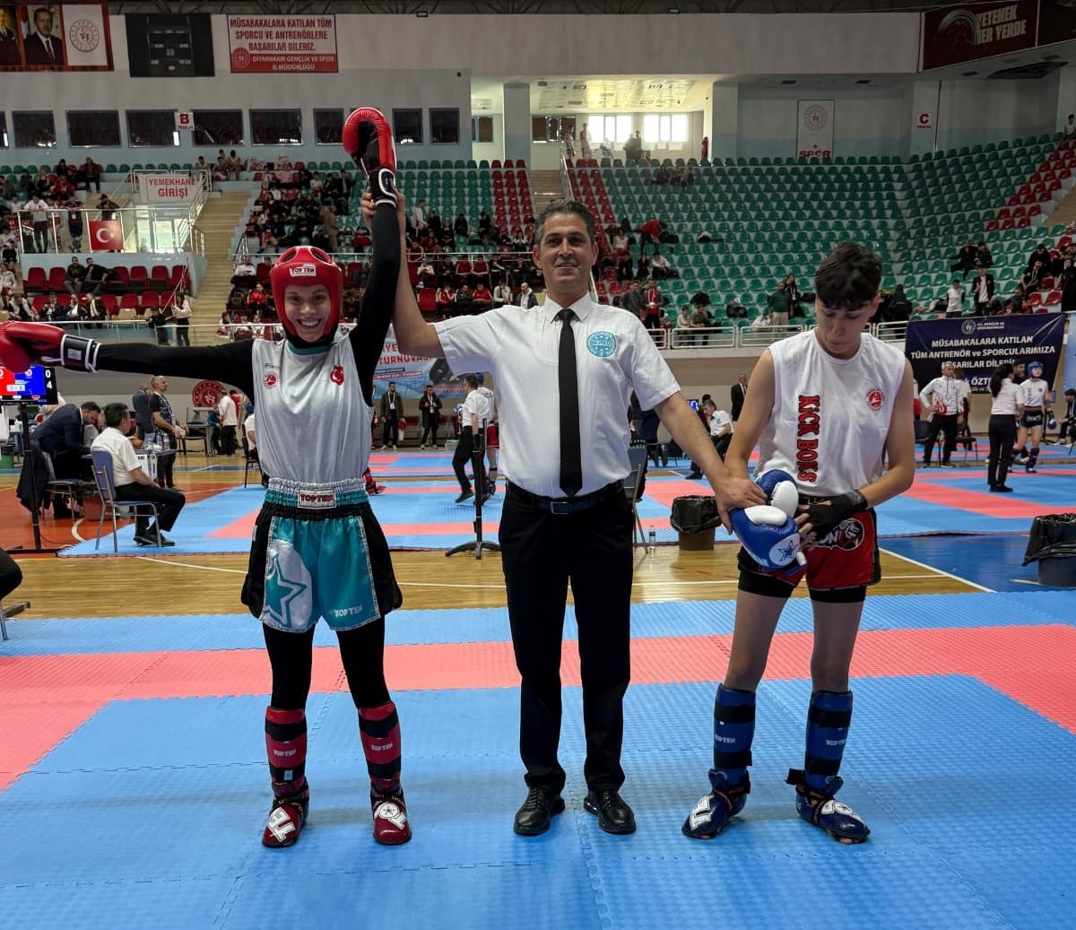 Büyükşehirli Kick Boksçular zirveye uzandı, hedef Milli Takım