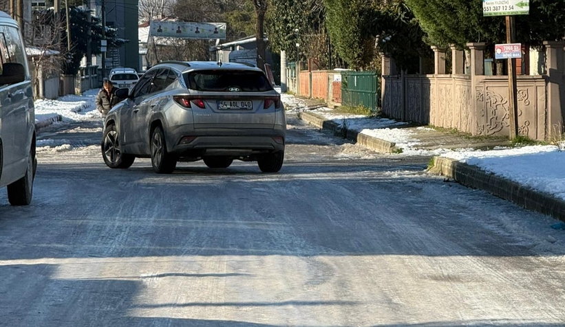 buzlanma-engeli-sehirde-siniflar-neredeyse-bos-kaldizvjsz3bpng