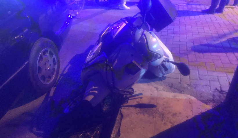 caddede-carpisan-motosiklet-ve-bisiklet-suruculeri-yaralandiruvtbmjpue