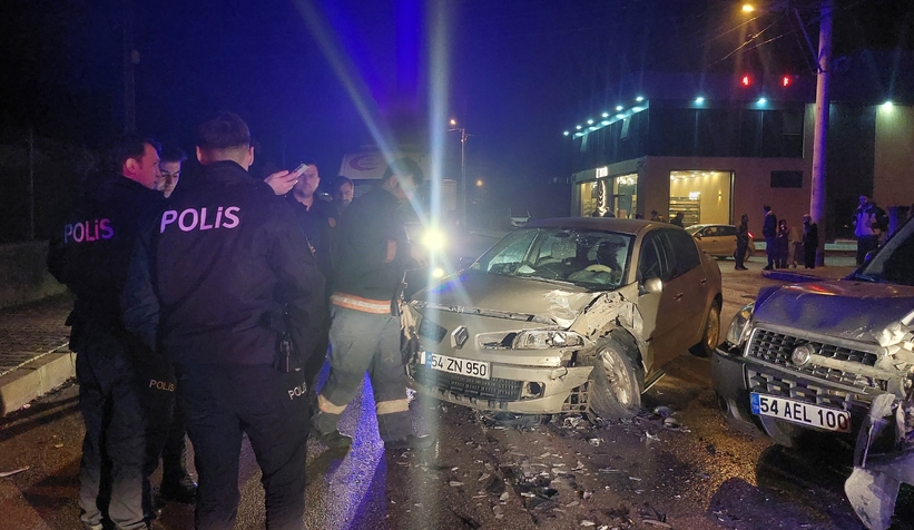 caddede-feci-kaza-3-yaralisjnor0jbuk