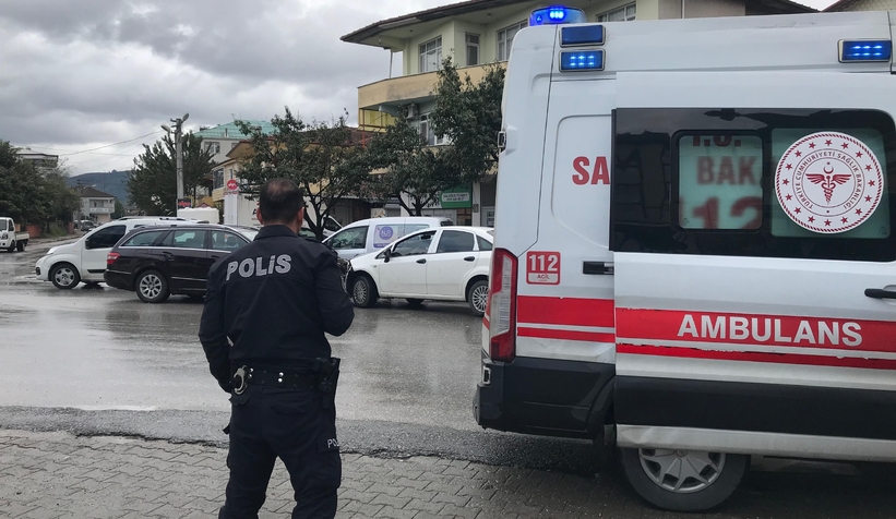 caddede-kafa-kafaya-carpistilar-1-yaralitvnuuzljuk