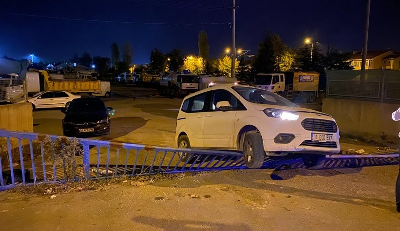 Çaldığı kamyonla dehşet saçtı, 10 aracı biçti