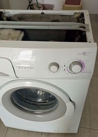  Çamaşır makinesinden çıkan şok etti