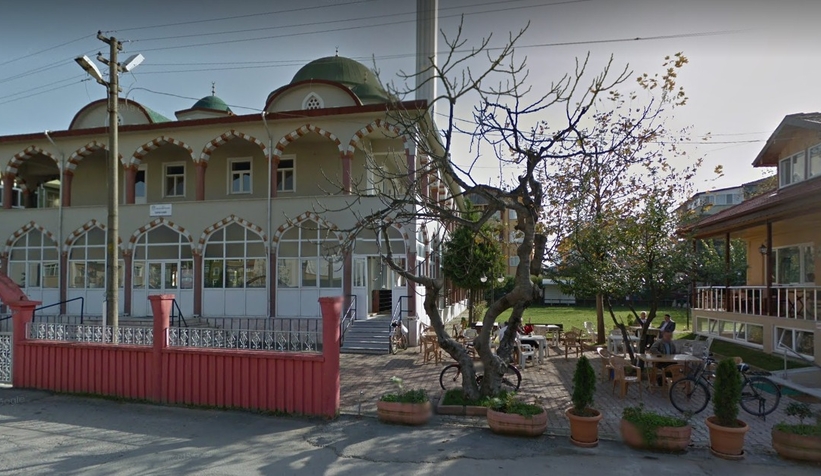 cami-derneginden-velilere-tepki-ceken-uyariv2flk0jssw