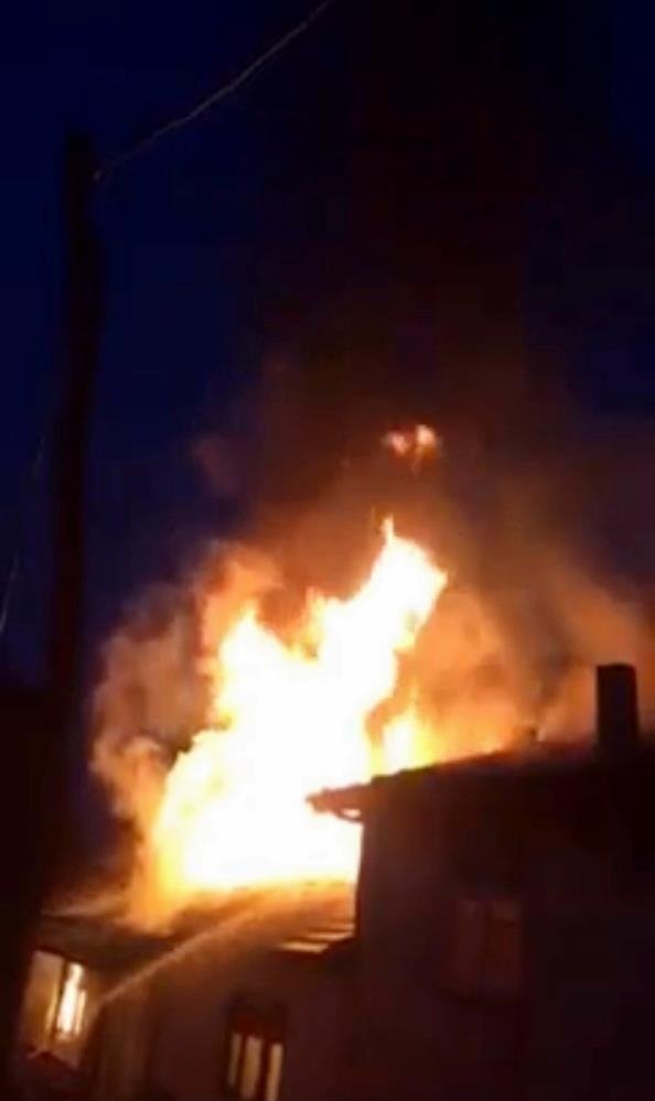 Cami minaresinden yapılan anons facianın önüne geçti