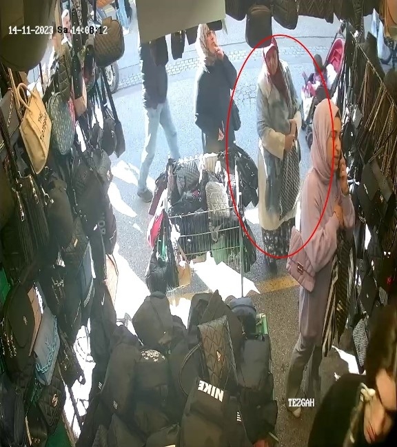 Çanta çalan yaşlı kadın kameraya yakalandı