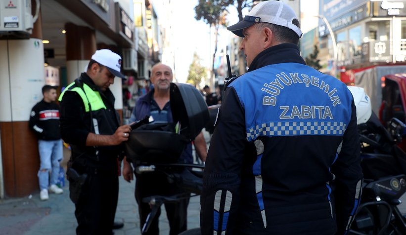 cark-caddesi-nde-bisiklet-ve-motosiklet-denetimiq3jdwjnsef