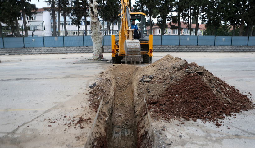 cark-caddesi-nin-altyapisi-yenileniyortes1vgjir1