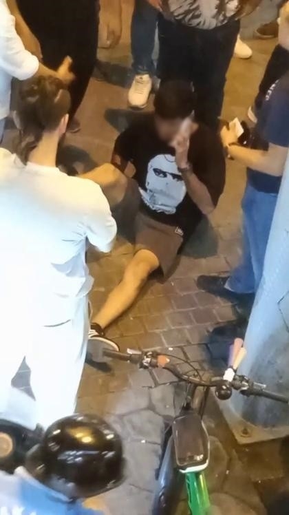 Çark Caddesinde bıçaklama