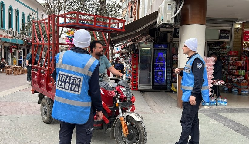 Çark Caddesi’nde denetimler başladı