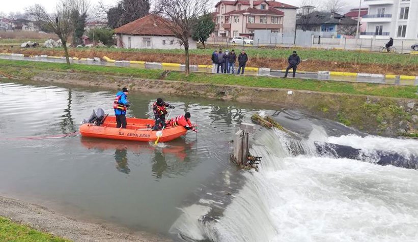 Çark Deresi'nde ceset arama çalışmaları sürüyor