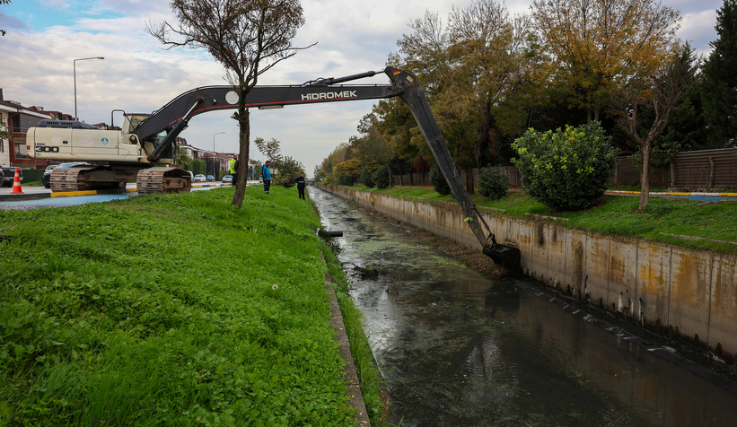 Çark Deresi temizlendi