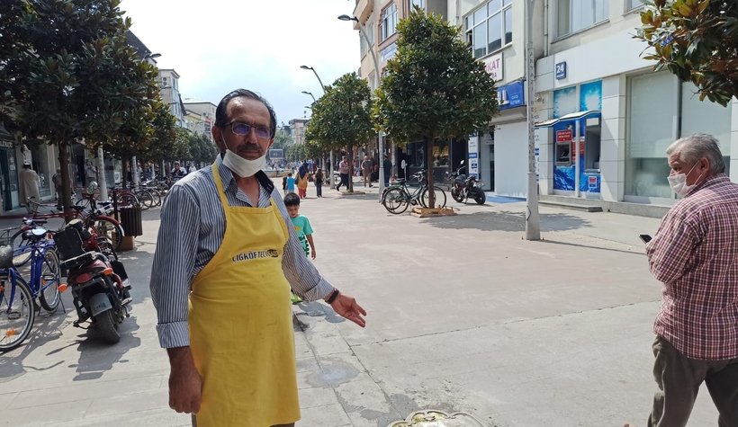 Çarşı içindeki çeşmeyi kırdılar