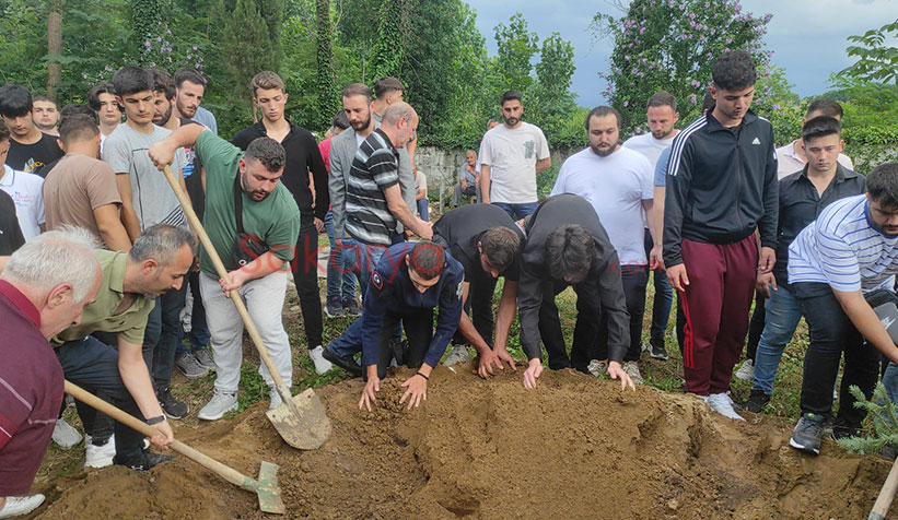 cebeci-de-bogulan-yunus-cakir-topraga-verildir0zhbgpzdn