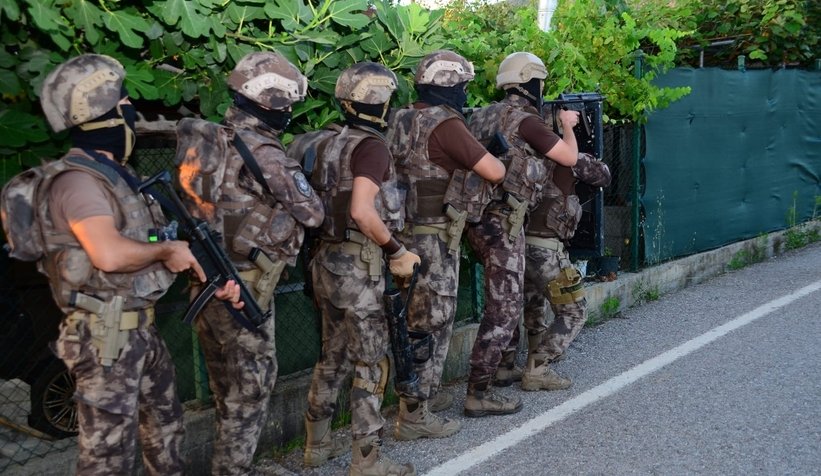 Çek senet çetesi çökertildi