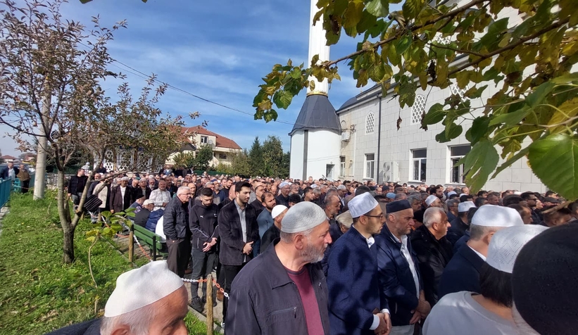 cesminaz-aydogdu-dualarla-defnedildiv3zzzta0cg