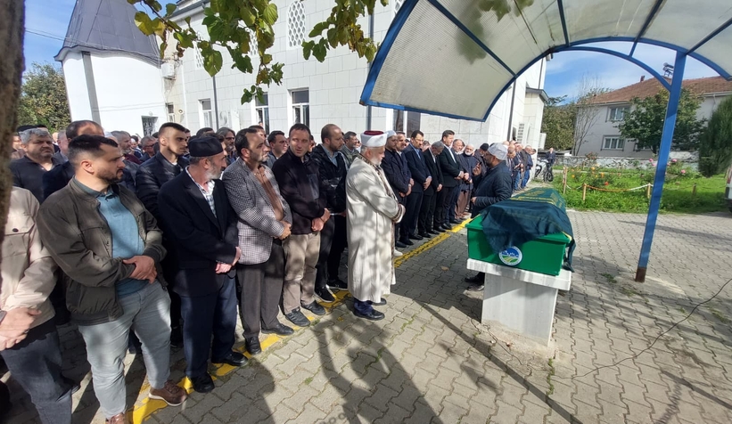 cesminaz-aydogdu-dualarla-defnedildiv3zzzta0cg