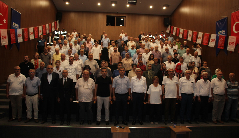 CHP Akyazı İlçe Başkanı Mustafa Sağır tekrar seçildi